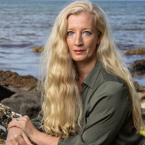 Foto der Autor:in Helen Fields