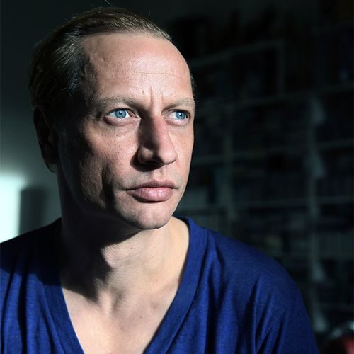 author.prefixVictor Schefé